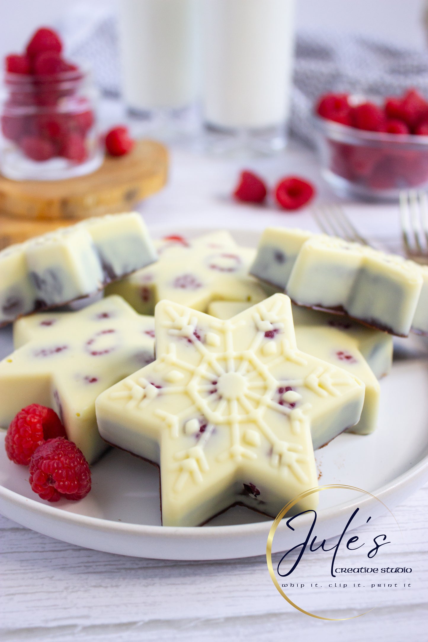 White Chocolate Raspberry Fudge (Set 2)