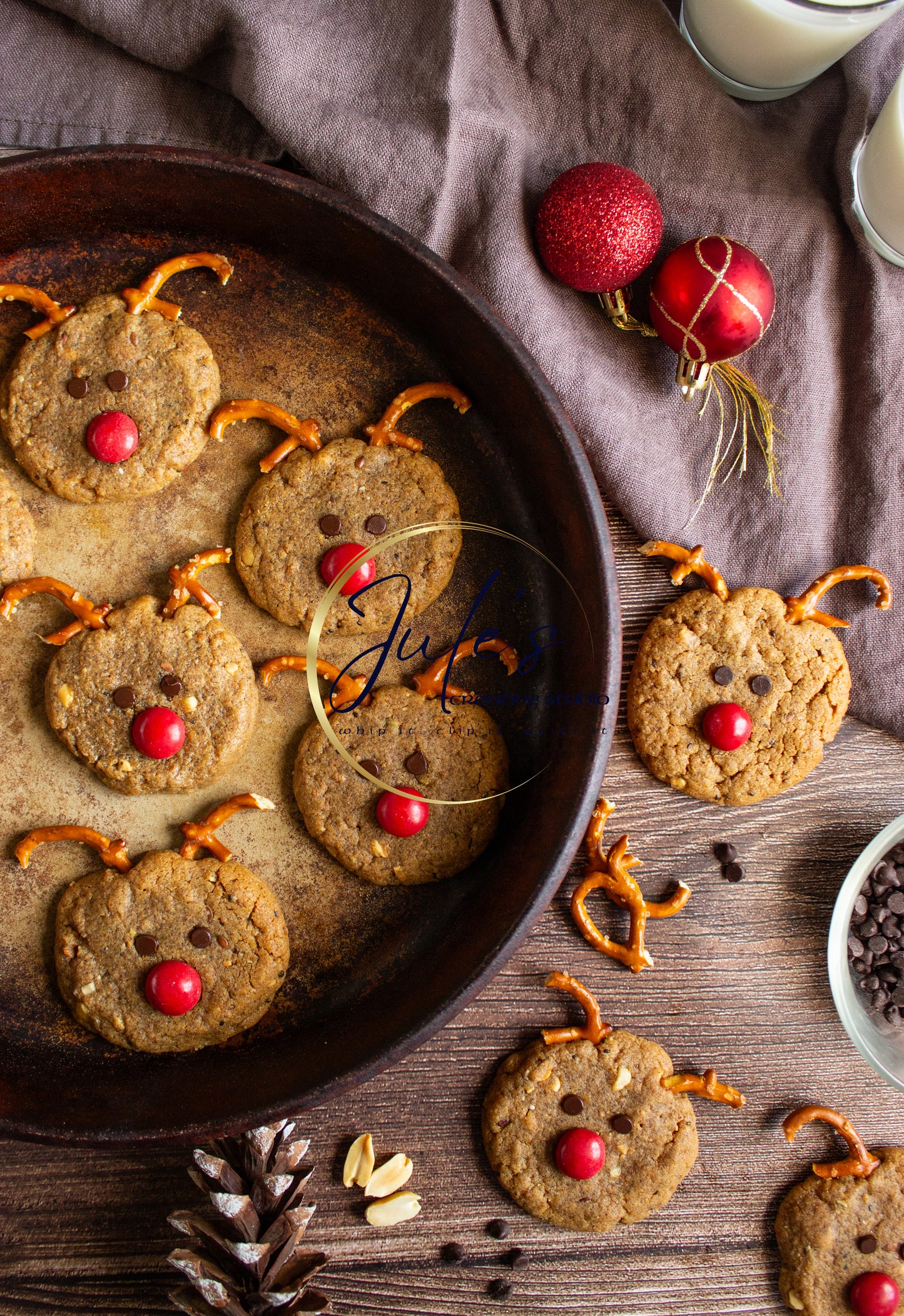 Festive Reindeer Cookies (Set 3)