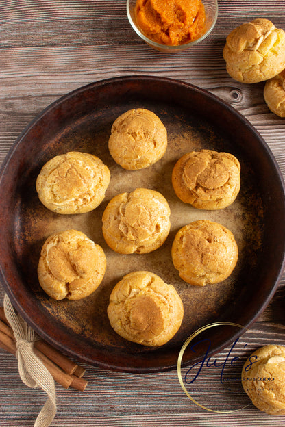 Pumpkin Cream Puffs (Set 4)