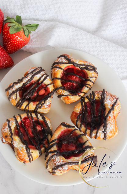 Chocolate Strawberry Pastry Hearts (Exclusive)