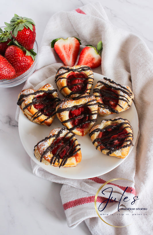 Chocolate Strawberry Pastry Hearts (Exclusive)