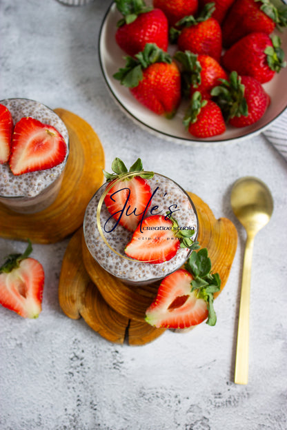 Strawberry Maple Chia Seed Pudding (Set 1)