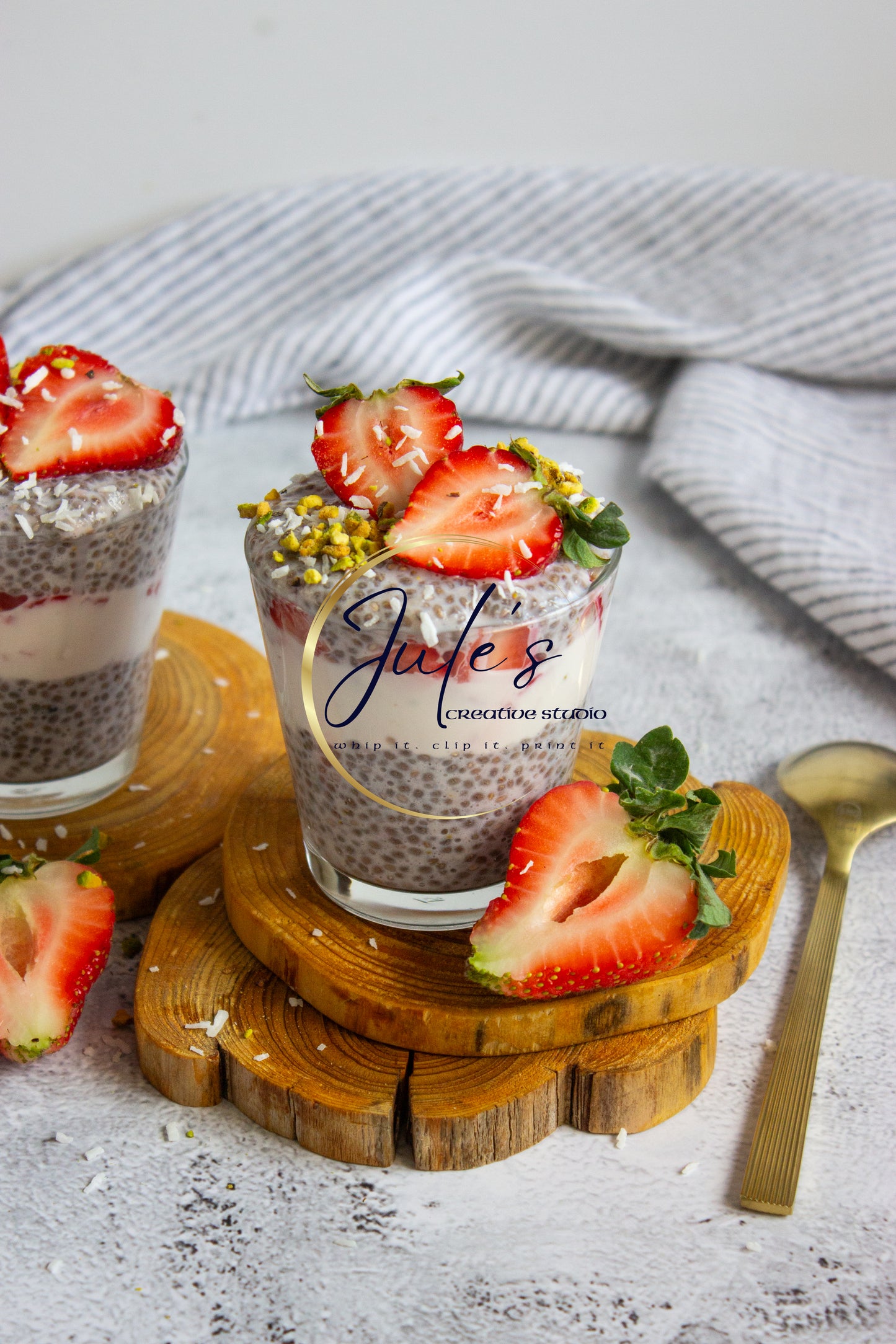 Strawberry Maple Chia Seed Pudding (Set 1)