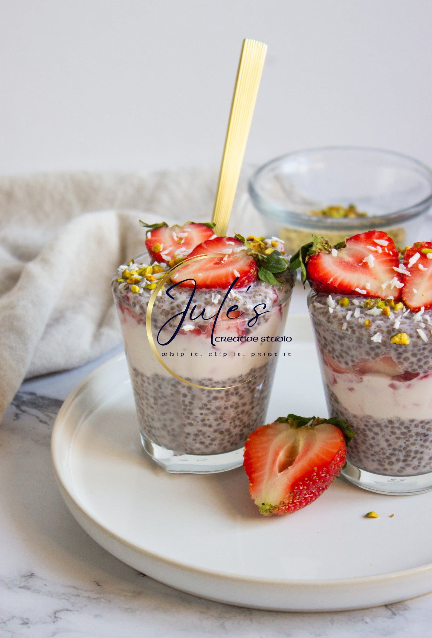 Strawberry Maple Chia Seed Pudding Parfait (Set 2)