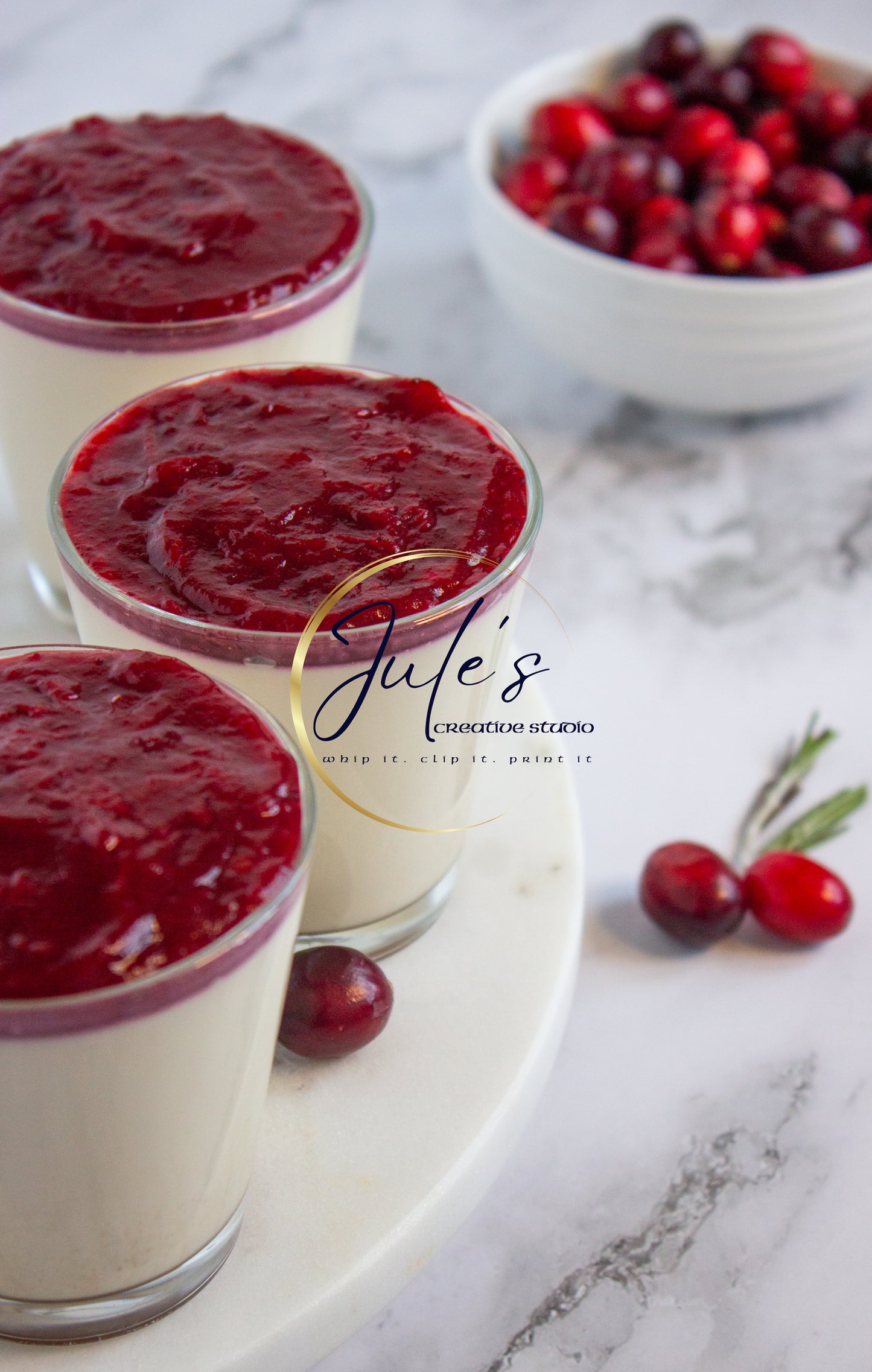 Keto Panna Cotta with Cranberry Compote (Set 1)