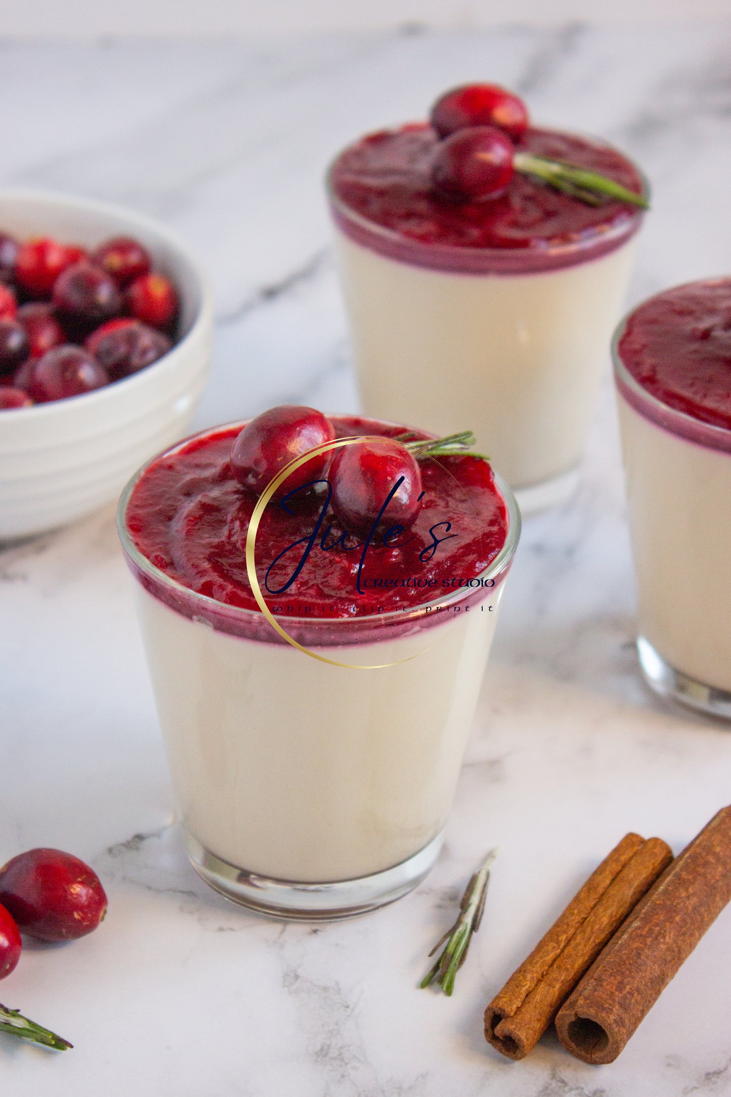 Keto Panna Cotta with Cranberry Compote (Set 1)