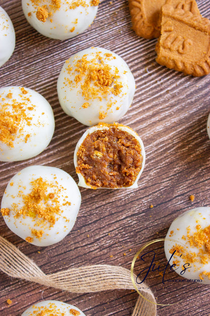 Pumpkin Biscoff Truffles (Set 4)