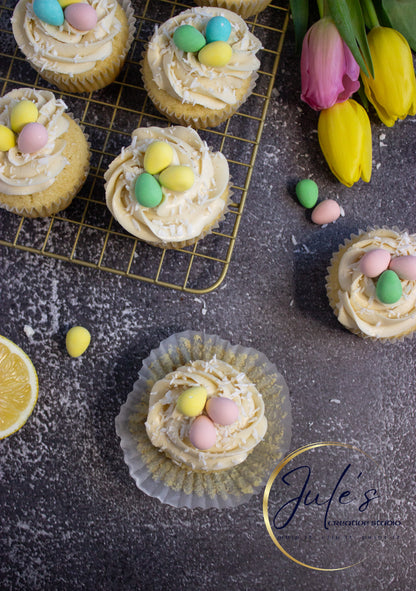 Vanilla Cupcakes with Lemon Curd Filling (Set 2)