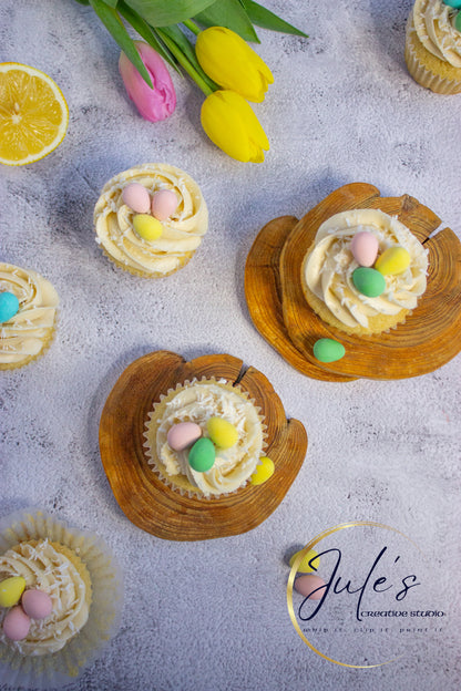 Vanilla Cupcakes with Lemon Curd Filling (Set 3)