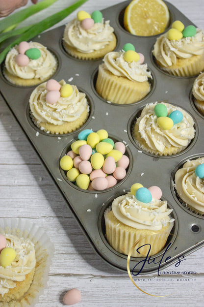 Vanilla Cupcakes with Lemon Curd filling (Set 4)