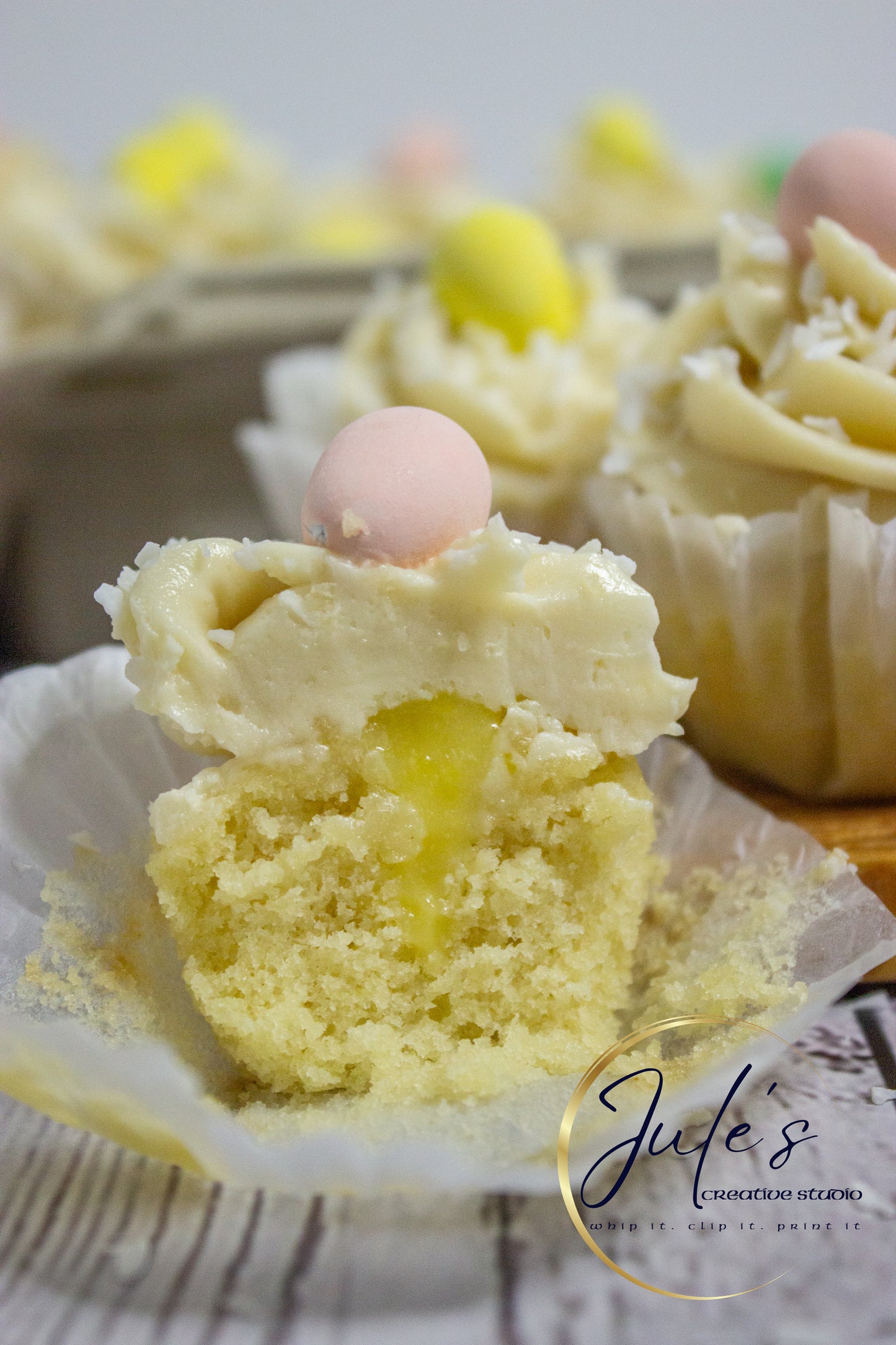 Vanilla Cupcakes with Lemon Curd filling (minis) Set 5