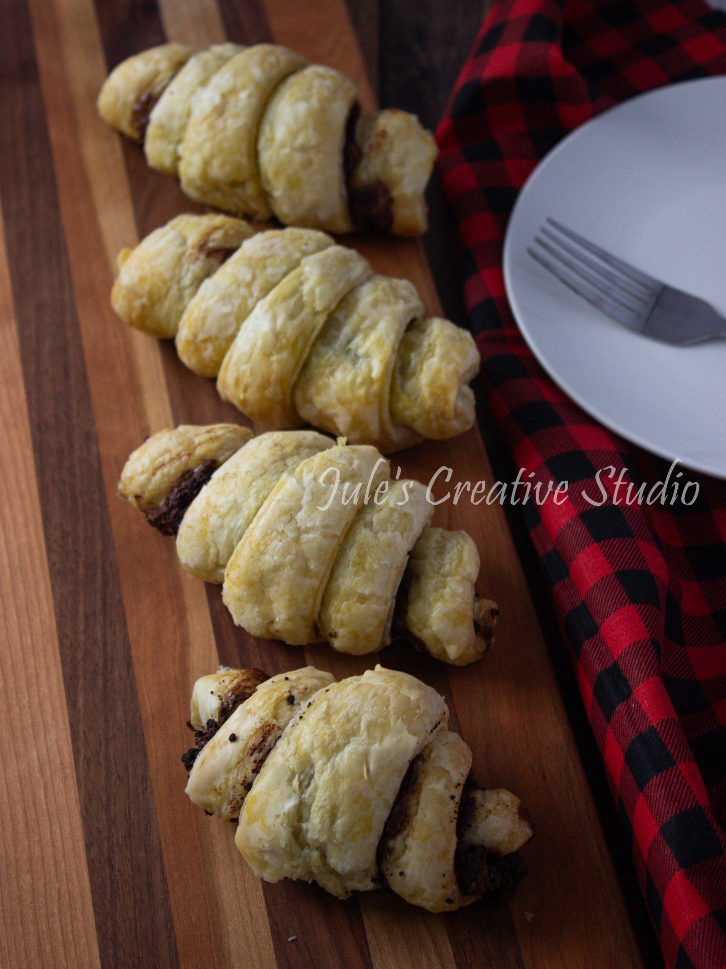 Puff Pastry Croissant (1)